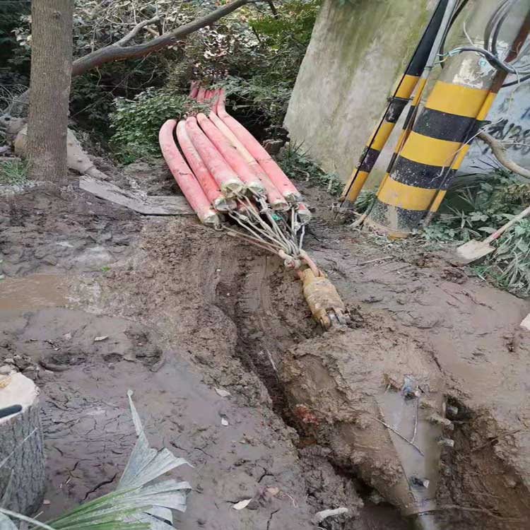 武夷山拖拉管